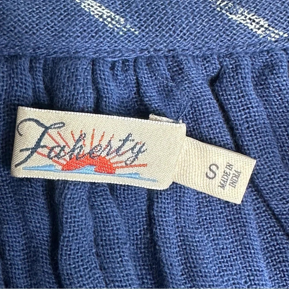 NWOT Faherty Women's Eliza Tank in Midnight Ikat. Sz: S - Picture 6 of 8